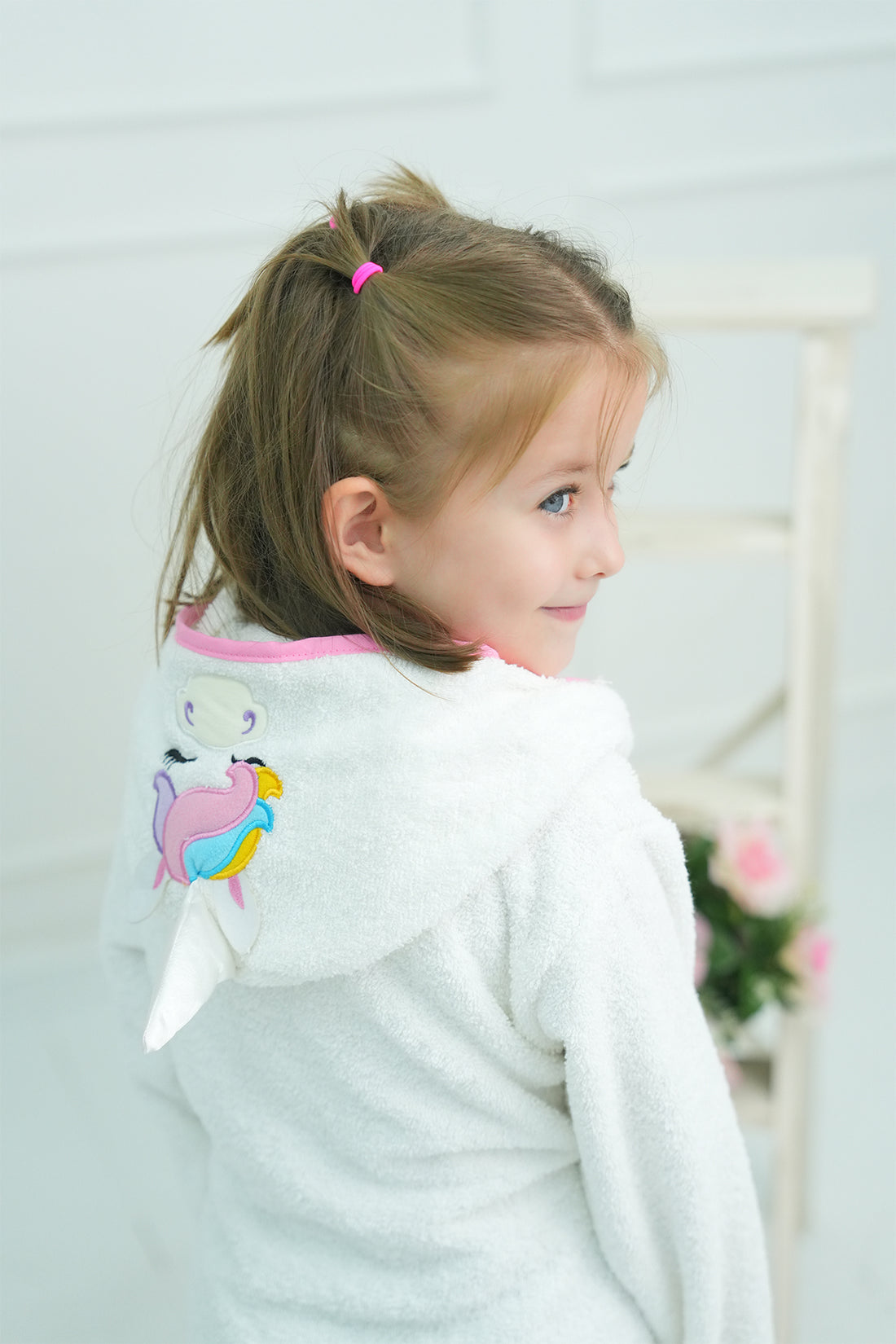 Beyaz Unicorn Çocuk Bornoz